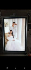 Tranh Điện Quá Sáng Có Gây Chói Mắt Gay Ảnh Hưởng Thị Giác Không?